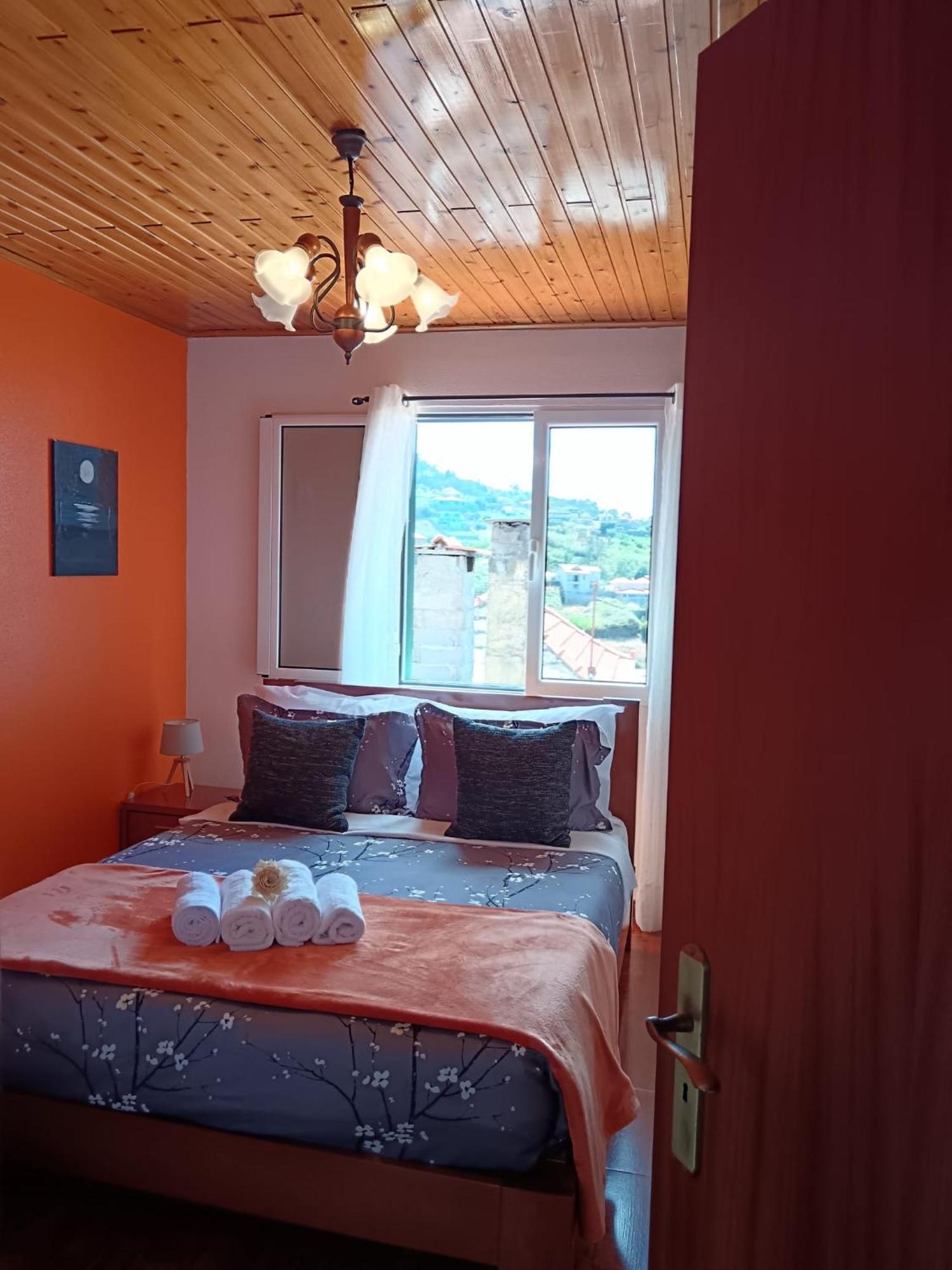 Casa Central - Peceful Mountain Retreat In Calheta Ribeira do Raposo Екстериор снимка