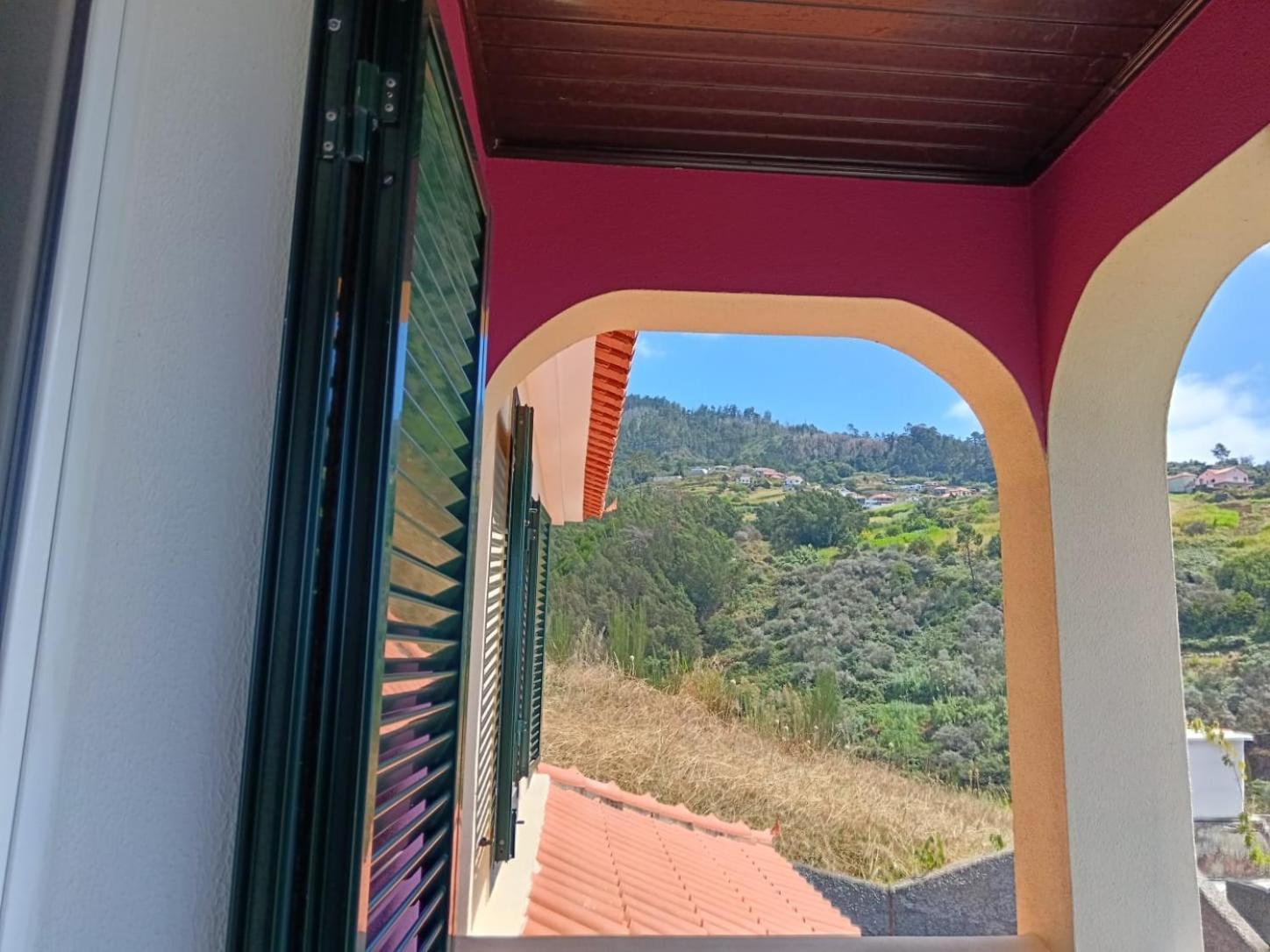 Casa Central - Peceful Mountain Retreat In Calheta Ribeira do Raposo Екстериор снимка