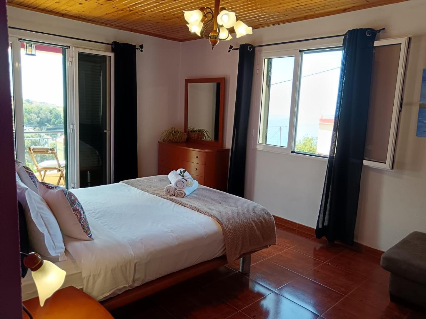 Casa Central - Peceful Mountain Retreat In Calheta Ribeira do Raposo Екстериор снимка